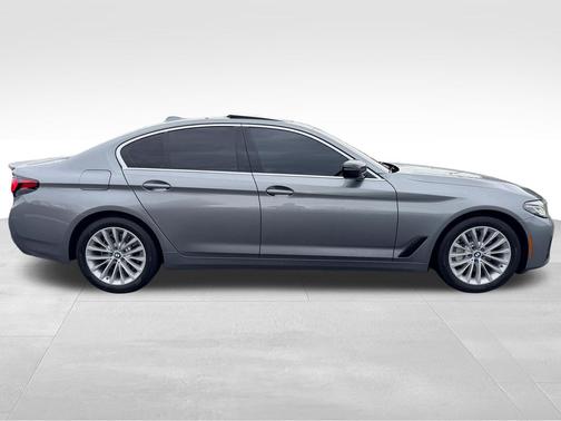 2023 BMW 530 i xDrive