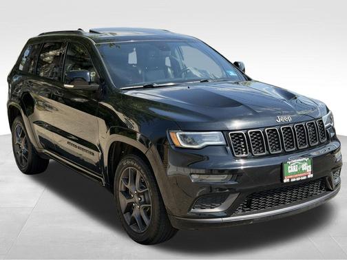 Diamond Black Crystal Pearlcoat 2020 Jeep Grand Cherokee Limited X
