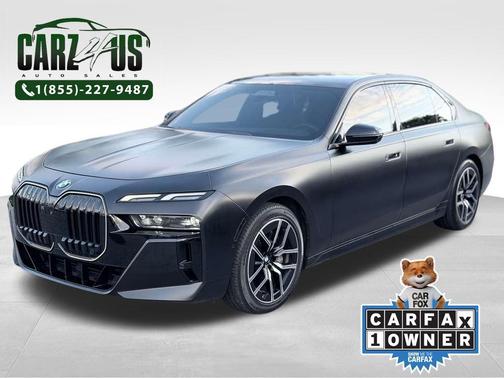 Black Sapphire Metallic 2023 BMW 760 i xDrive