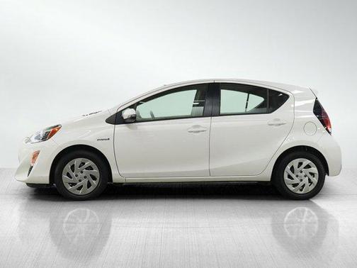 2016 Toyota Prius c Four