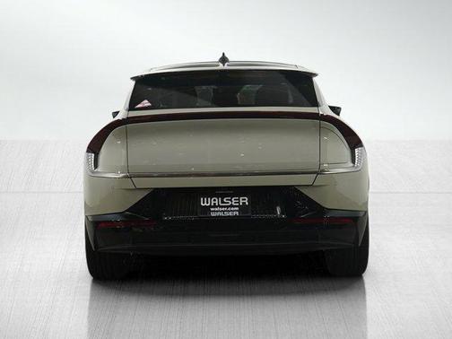 2022 Kia EV6 Wind