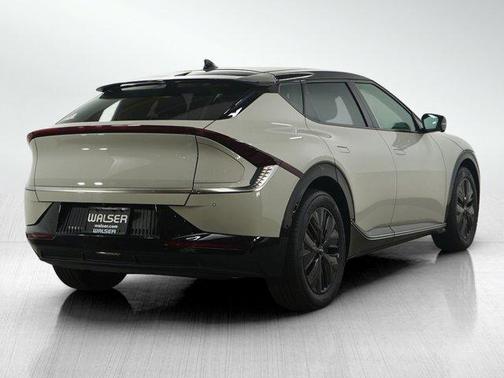 2022 Kia EV6 Wind