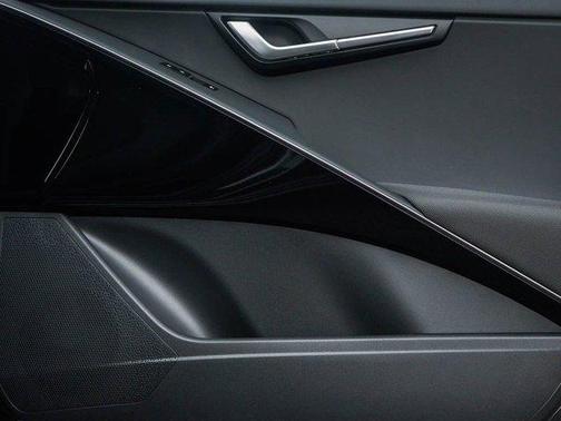 2025 Kia Niro EV Wind