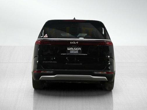 2022 Kia Carnival EX
