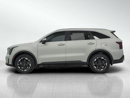 Ivory Silver 2026 Kia Sorento S