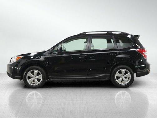 Crystal Black Silica 2016 Subaru Forester 2.5i Limited