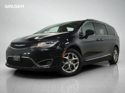 2018 Chrysler Pacifica Touring-L Plus