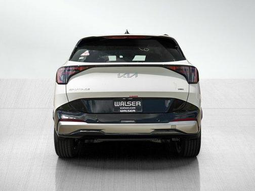Snow White Pearl 2026 Kia Sportage Hybrid SX-Prestige