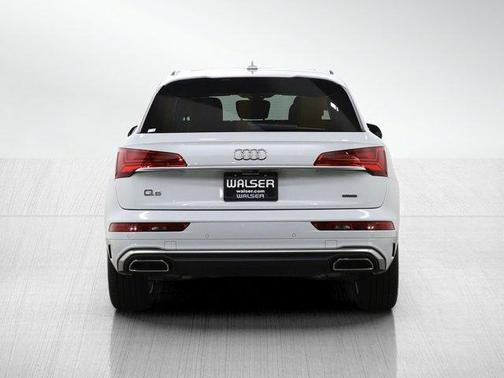 2021 Audi Q5 e 55 Premium
