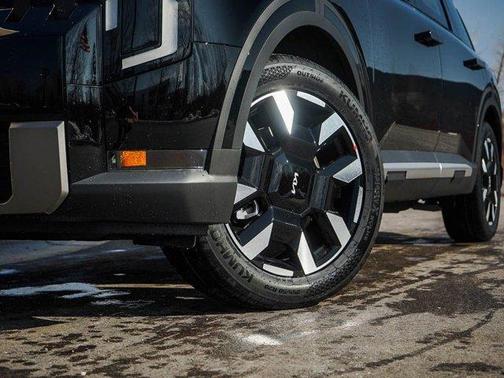 Ebony Black 2027 Kia Telluride S