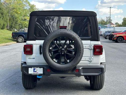 2024 Jeep Wrangler 4xe Sahara