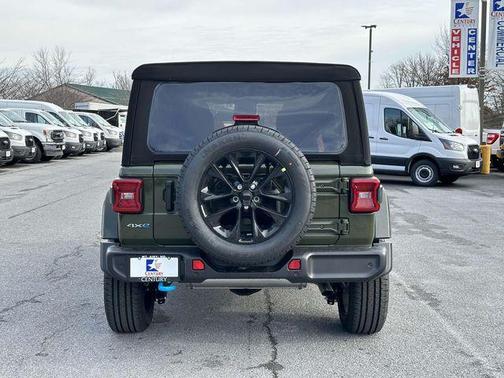 2024 Jeep Wrangler 4xe Sahara