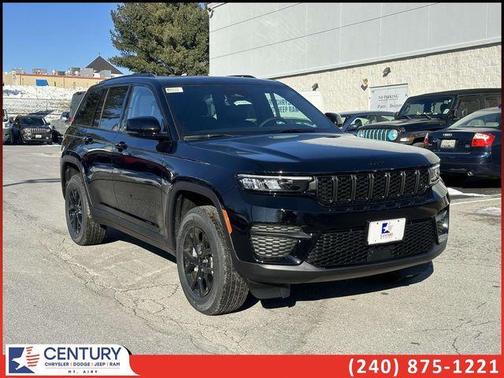 2025 Jeep Grand Cherokee Laredo