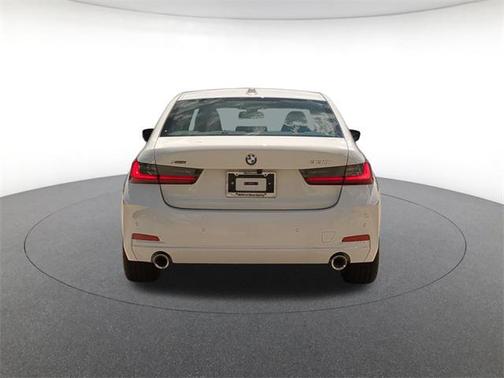 2025 BMW 330 i xDrive