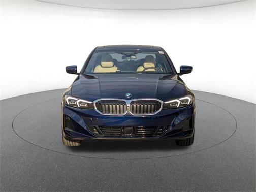 2026 BMW 330 i xDrive