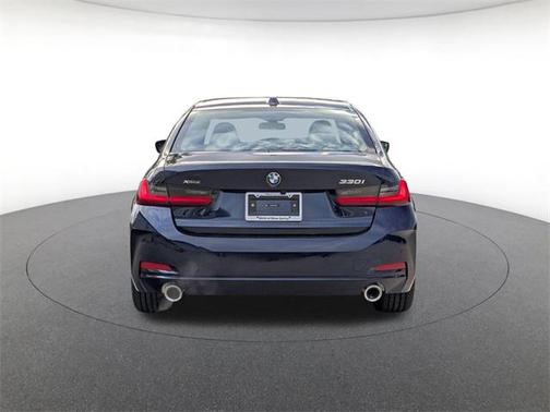 2026 BMW 330 i xDrive