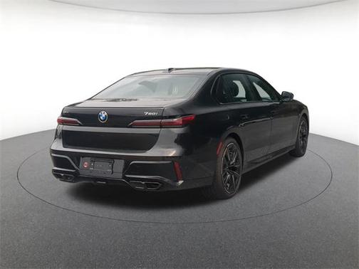 2025 BMW 760 i xDrive