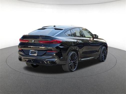 2026 BMW X6 M60i