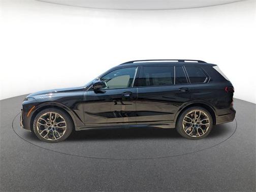 2026 BMW X7 M60i