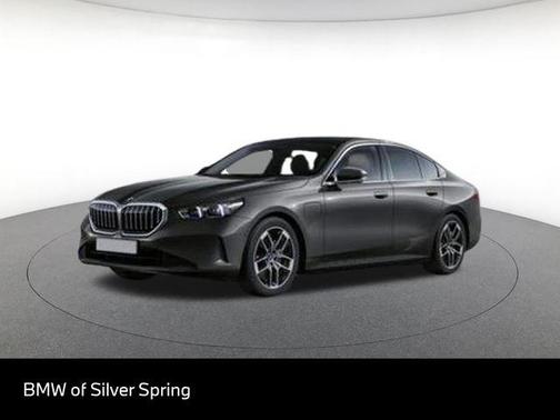 Dark Graphite Metallic 2027 BMW 530 i xDrive