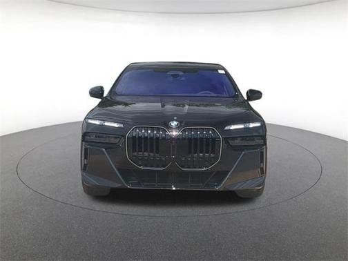 2025 BMW 760 i xDrive
