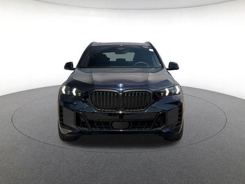 Carbon Black Metallic 2026 BMW X5 PHEV xDrive50e