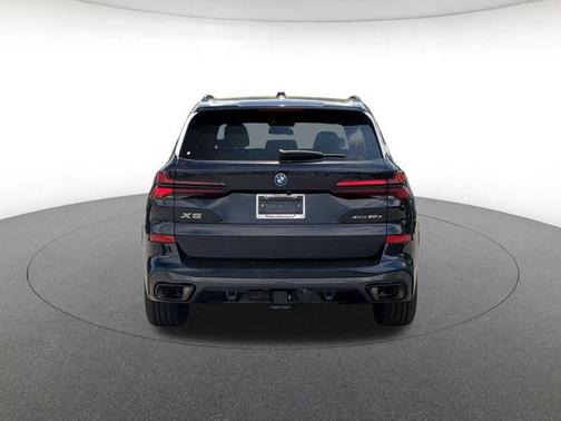 Carbon Black Metallic 2026 BMW X5 PHEV xDrive50e