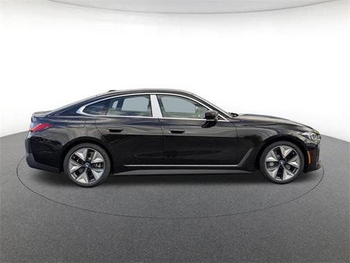 2026 BMW i4 Gran Coupe xDrive40