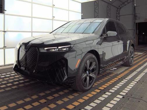 2025 BMW iX xDrive50