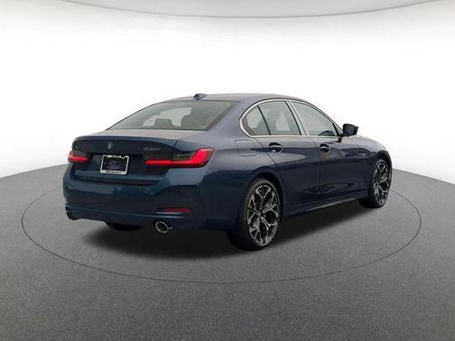 Arctic Race Blue Metallic 2026 BMW 330 xDrive NA