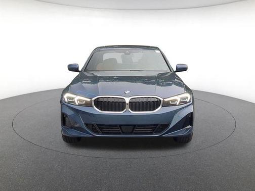 Arctic Race Blue Metallic 2026 BMW 330 xDrive NA