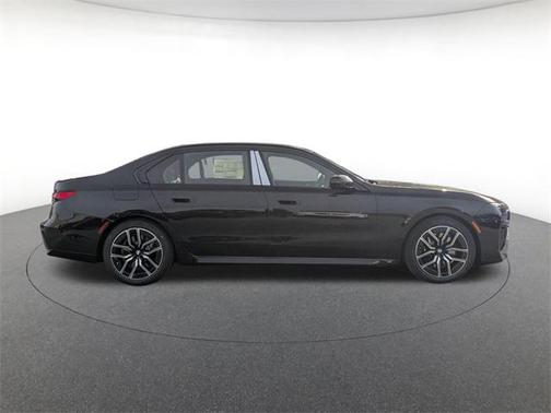 2026 BMW 740 xDrive