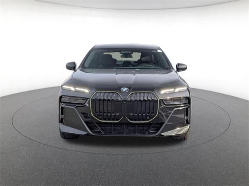 2026 BMW 740 xDrive
