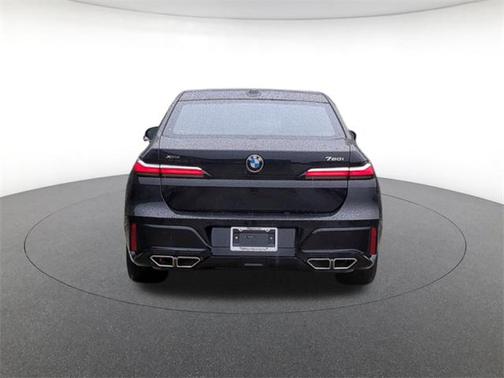 2025 BMW 760 i xDrive