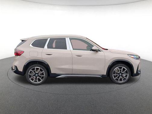 Gray Metallic 2026 BMW X1 xDrive28i