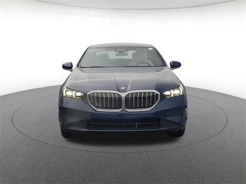 2026 BMW 530 i xDrive