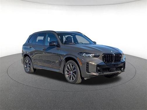 2026 BMW X5 M60i