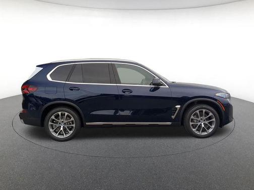 Blue 2026 BMW X5 xDrive40i