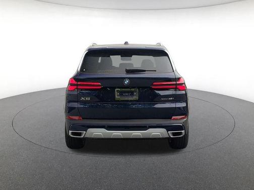 Blue 2026 BMW X5 xDrive40i