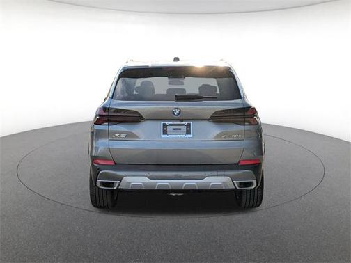 2026 BMW X5 PHEV xDrive50e