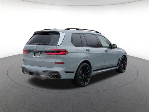 2026 BMW X7 M60i