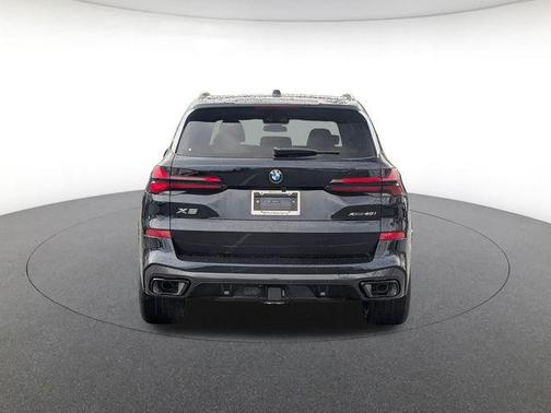 Carbon Black Metallic 2026 BMW X5 xDrive40i