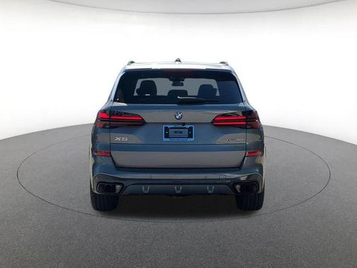 Gray Metallic 2026 BMW X5 xDrive40i