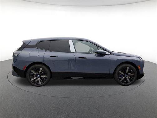 2025 BMW iX xDrive50