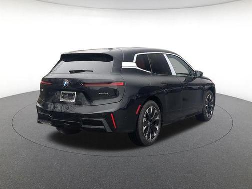 2026 BMW iX xDrive45