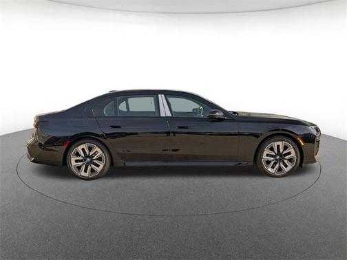 2026 BMW 760 760i xDrive