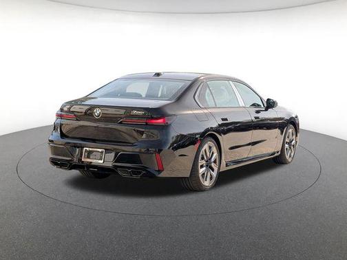 2026 BMW 760 760i xDrive