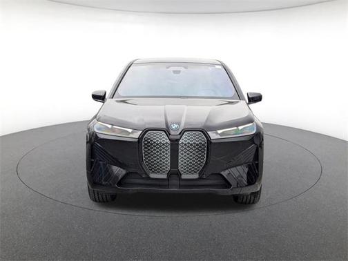2025 BMW iX xDrive50