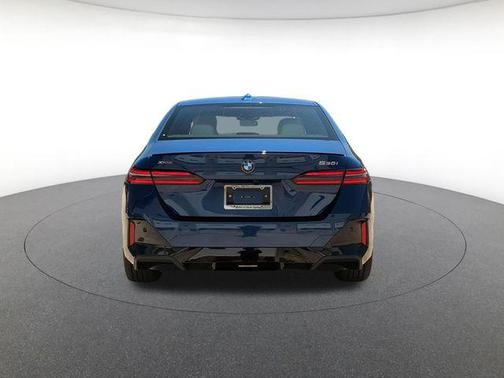 C1m 2027 BMW 530 i xDrive