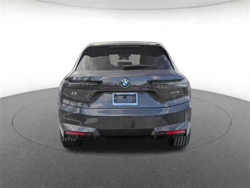 2025 BMW iX xDrive50
